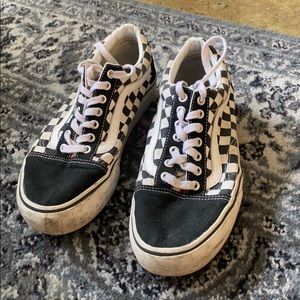 VANS CHECKERED PLATFORM OLD SKOOL